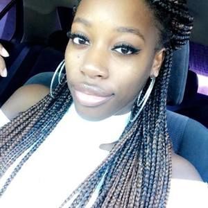 Meet your Posher, Cierra